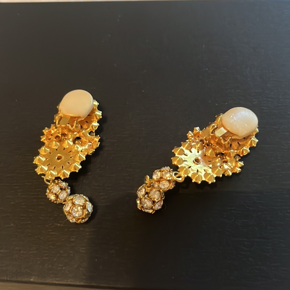 Earrings - Picture 3 of 3
